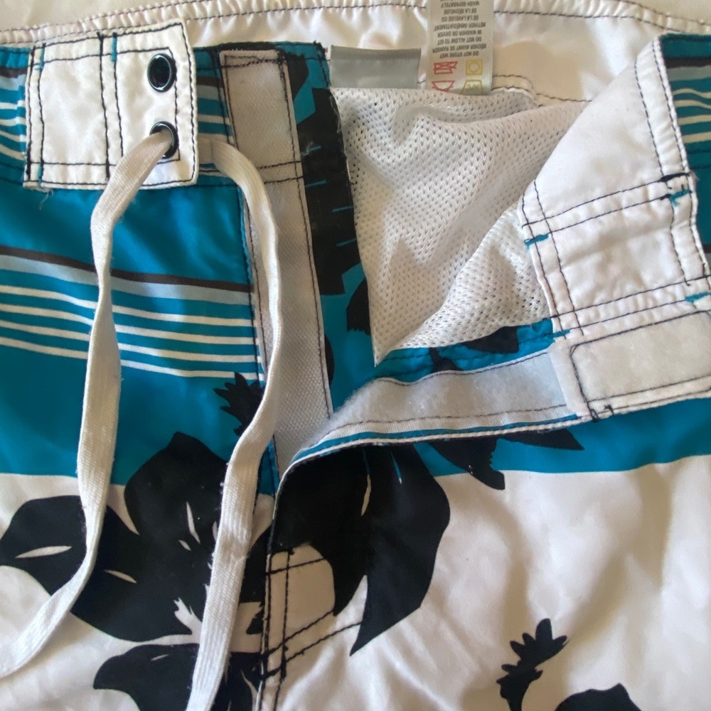 2/$25: SPORTEX Swin Trunks.‎ Size Large. 🩲 - Picture 3 of 5